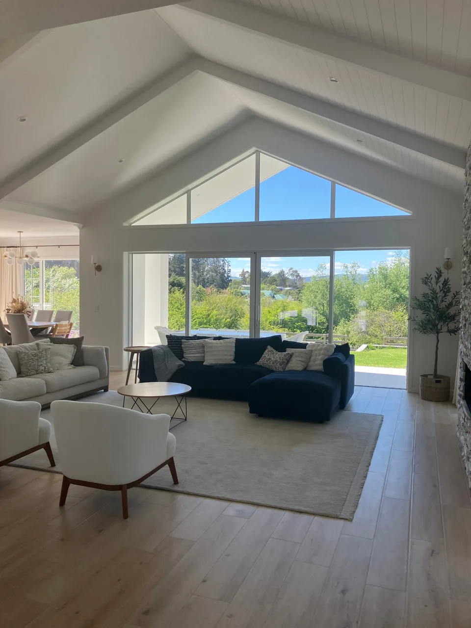 Raised ceiling with Hardigroove linings and decorative beams